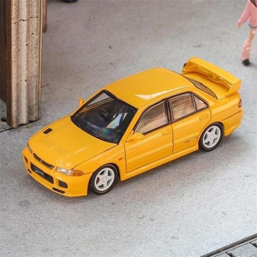 Fuji 1:64 미쓰비시 랜서 에볼루션 EVO III GSR 버전 - 옐로우 (후드 오픈)