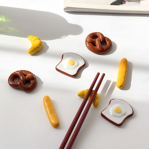 빵모형 젓가락 받침