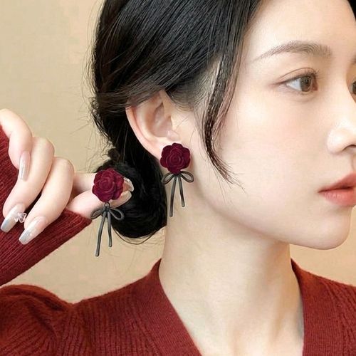일호장신구 딥 로즈 쉐도우 리본 드롭 귀걸이 은침 붉은 장미 우아한 여성스러운 감성주얼리